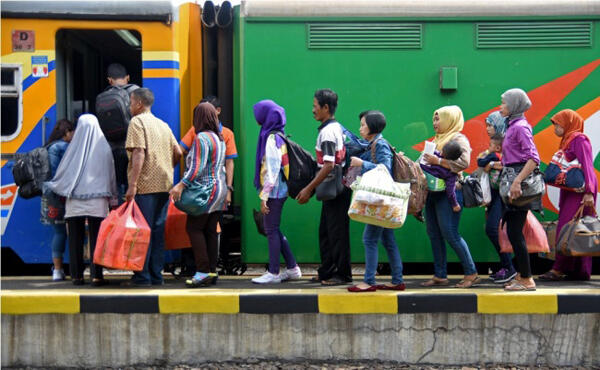 KAI Sediakan 23 Ribu Kursi Kereta Tambahan Untuk Mudik Lebaran 2018