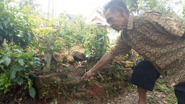 Cerita Sikin soal Kejadian Aneh dan Batu yang Tak Bisa Dihancurkan