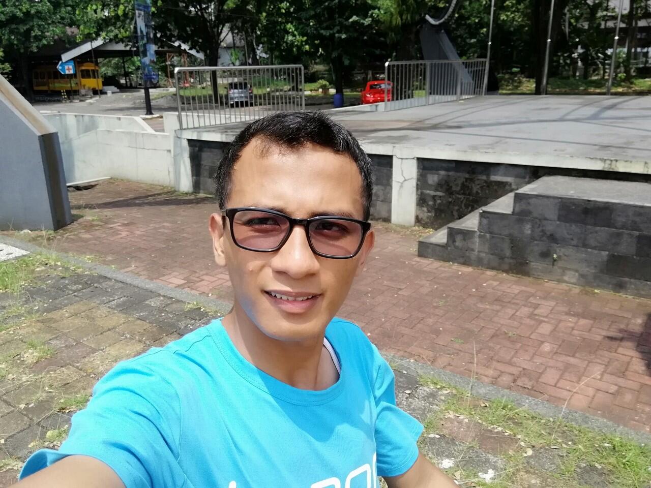 {Field Report} Mencicipi Kamera Honor 9 Lite, Si Ponsel Empat Kamera