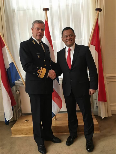 Jenderal Gatot Lakukan Courtessy Call Dengan Panglima Belanda