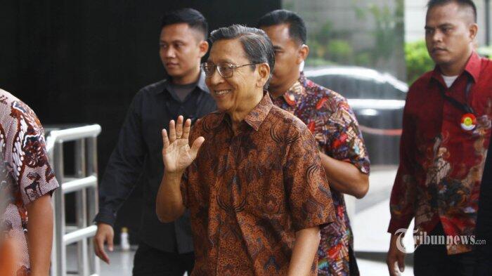 Nadia Mulya dan Ayahnya Sempat Emosi Bertemu Boediono Di Sukamiskin