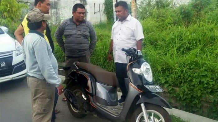 Uang Rp 300 Juta Dirampok, Motor Korban Ditinggal di Pinggir Jalan