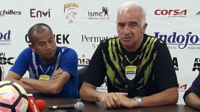 Sanksi Komdis pada Supardi Membawa Keuntungan bagi Empat Pemain Persib Bandung