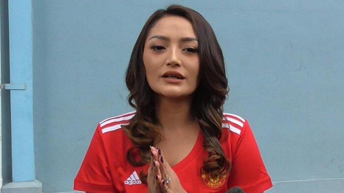 Setahun Jomblo, Siti Badriah Merasa Enggak Laku