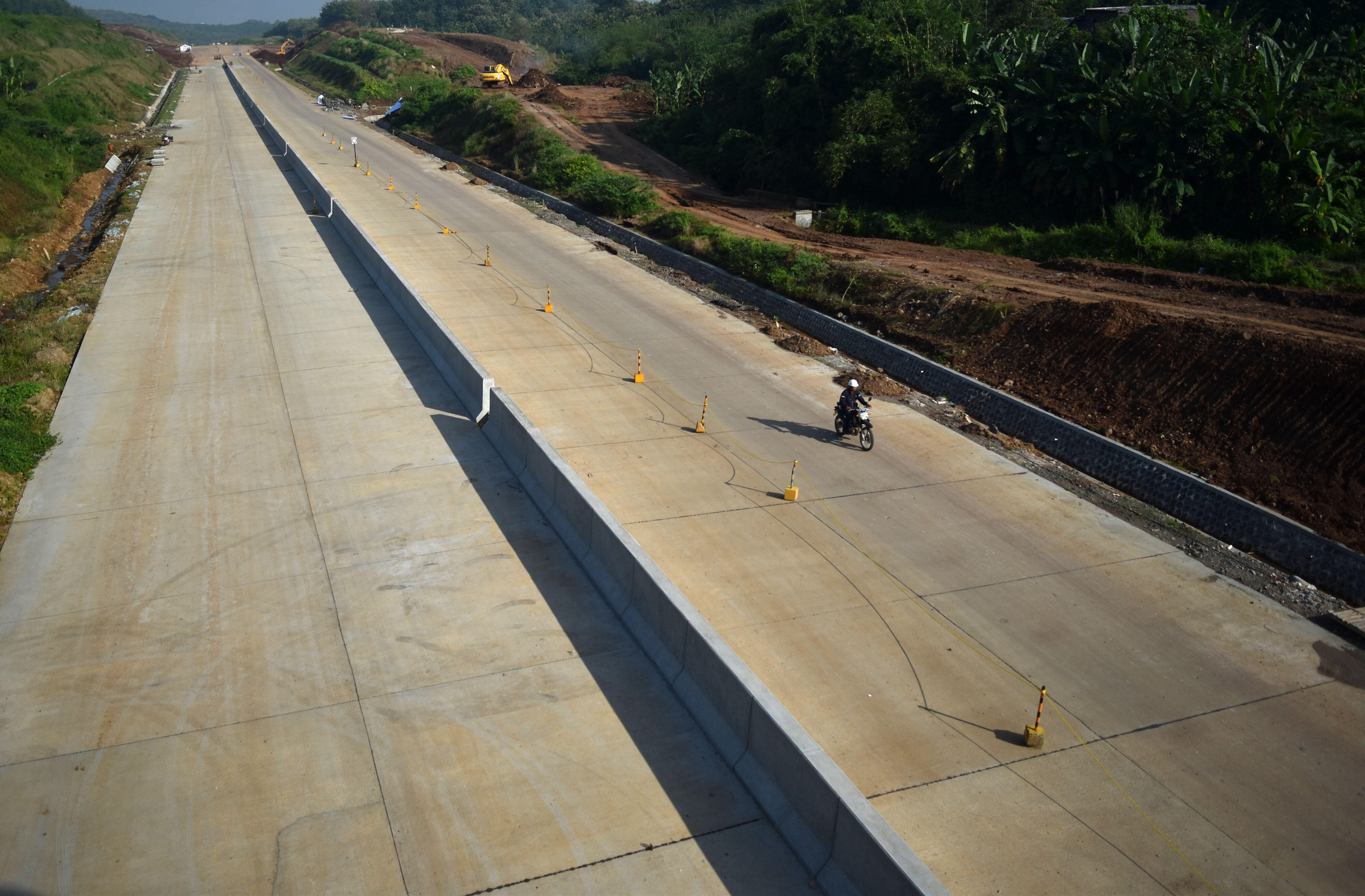 Pengerjaan Tol Semarang-Batang Dikebut Agar Fungsional Saat Lebaran 2018