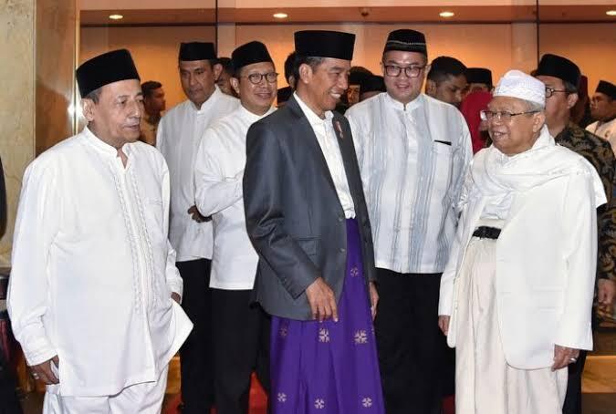 KH. Ma'ruf Amin Merapat Ke Istana, Akankah Jokowi Dua Periode ?