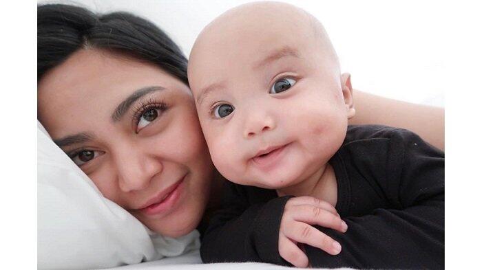 Masih Berusia 4 Bulan, 10 Item Fashion Putra Rachel Vennya Ini Harganya Bikin Melongo