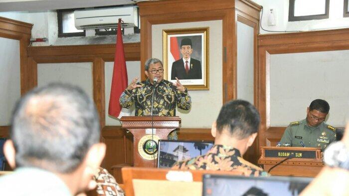 Perpres Baru, Aher Beri Deadline Perbaikan Pengelolaan Limbah