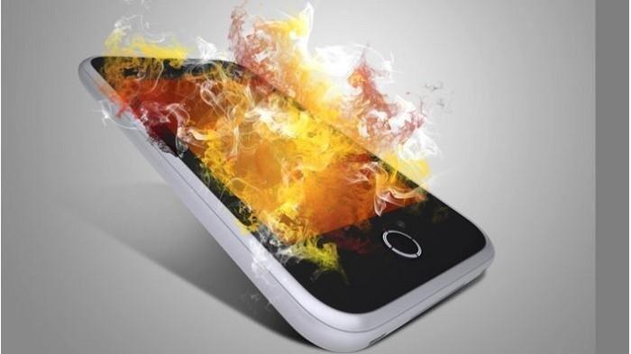 Smartphone Cepat Panas, Ini 5 Cara Mengatasinya, Casing Seperti Ini Juga Termasuk
