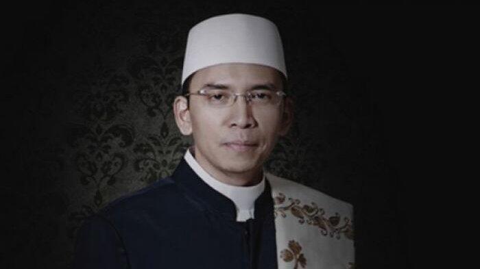 Survei KedaiKOPI: TGB Zainul Majdi Paling Religius Dibandingkan Jokowi