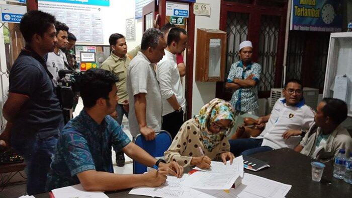 Pertamina Keluarkan Rp 2,2 Miliar Untuk Korban Ceceran Minyak Teluk Balikpapan