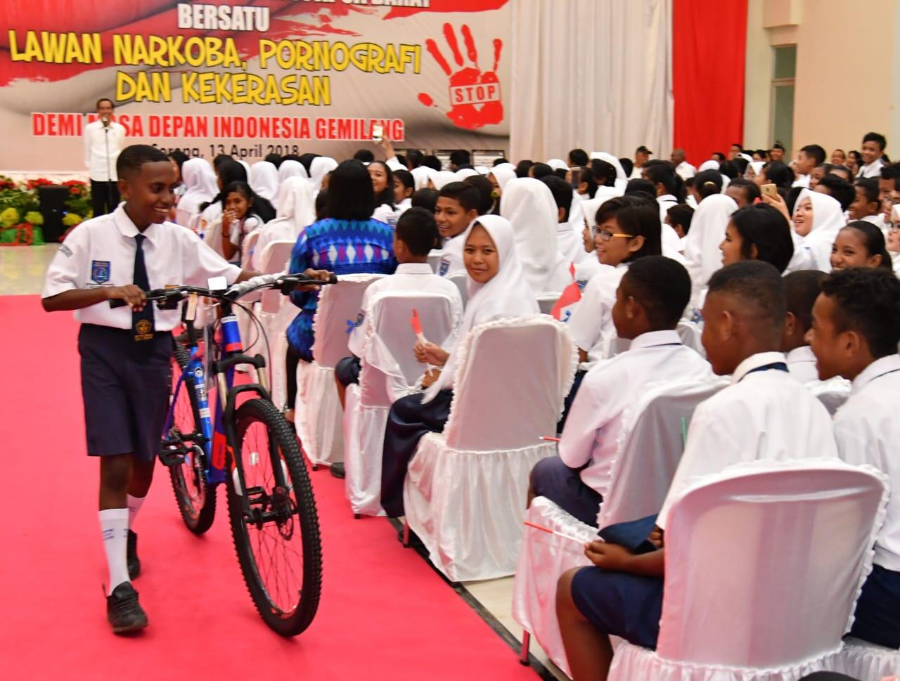 Presiden Ajak Generasi Muda Papua, Jauhi Narkoba dan Tindak Kekerasan