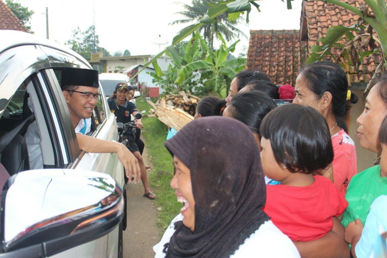 Mobil Cabup Maman Dikejar Orang tak Berbaju, Mirip yang Dialami Jokowi