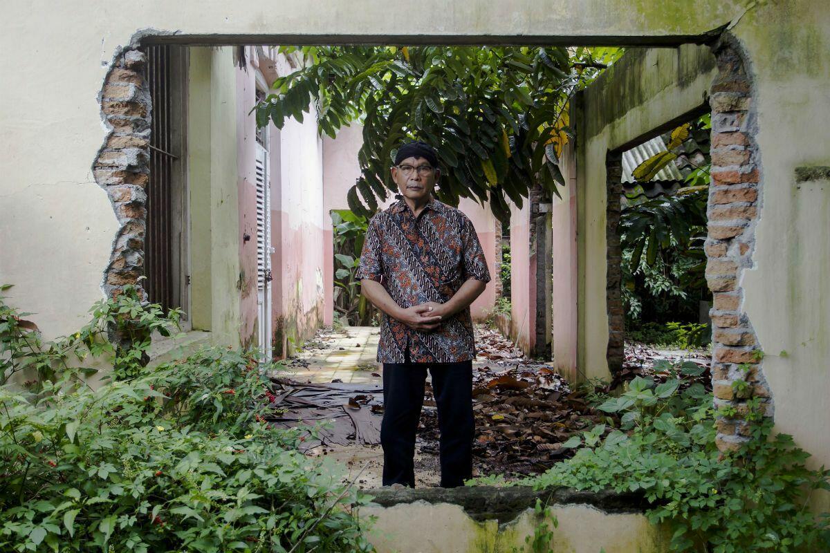 SAPTA DARMA Menyebarkan ajaran lewat penyembuhan