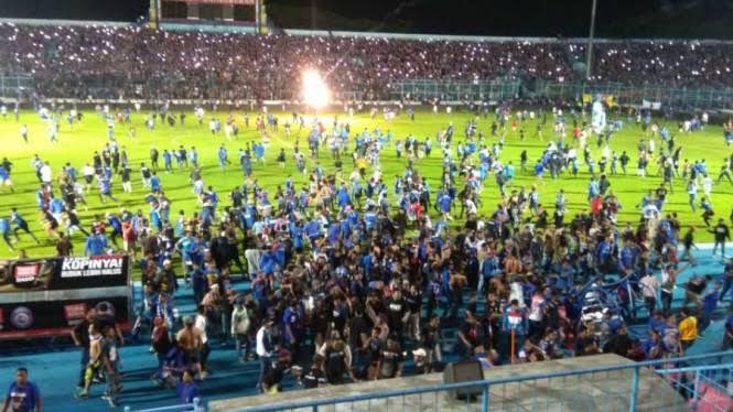 Arema Memalukan, Berbuat Rusuh Di Kanjuruhan