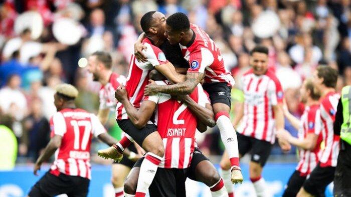 PSV Eindhoven Rengkuh Juara Liga Belanda Usai Bungkam Ajax Amsterdam 3-0
