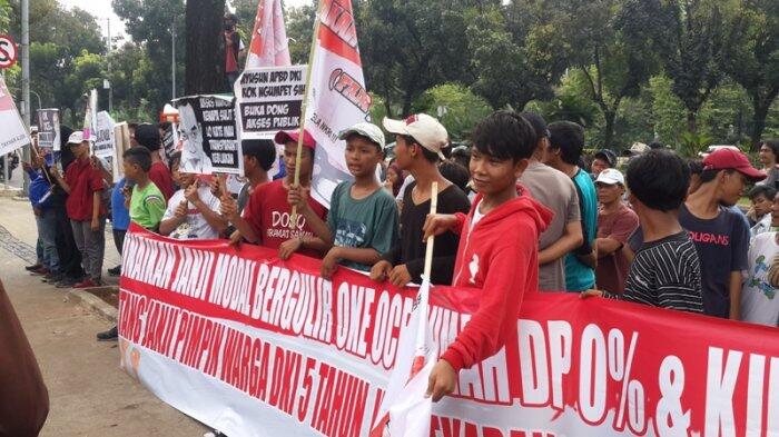 Anak Dibawah Umur jadi Peserta Aksi FAM JAYA di Depan Balai Kota DKI Jakarta