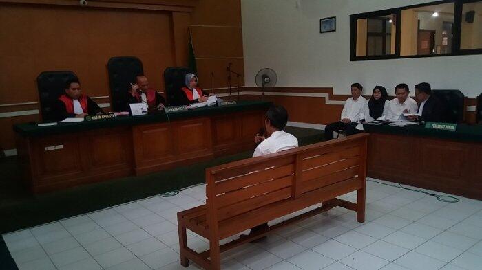 Saksi Masih Yakin Bos First Travel Mampu Kembalikan Uang Calon Jemaah Umrah