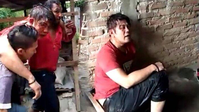 Bripka Eric Tambunan Dikeroyok Sekelompok Orang di Kampung Sejahtera
