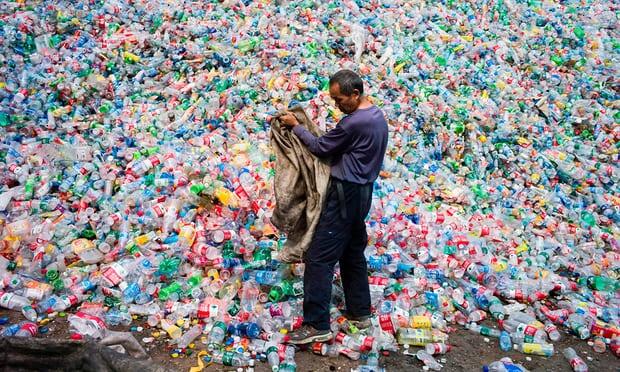 Enzim Mutan Pemakan Botol Ini Bisa Jadi Solusi Permasalahan Sampah Plastik Dunia