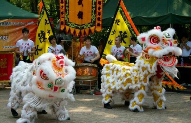 Perjalanan Barongsai di Bumi Nusantara