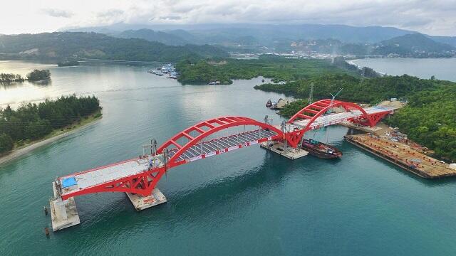 Ajib, di Papua Sedang Dibangun Jembatan Holtekamp yang Sekeren Ini!