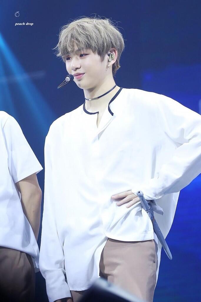 Selain Tampan, Ini 5 Fakta Lain Tentang Kang Daniel Wanna One