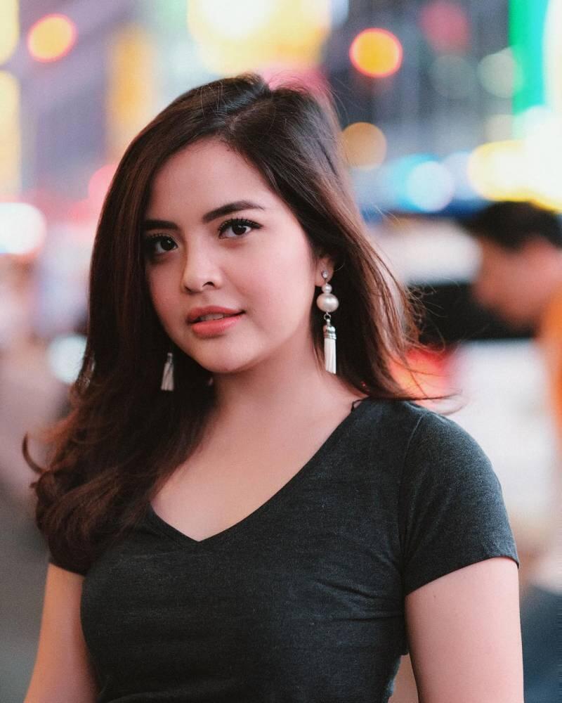 Biar Image-mu Terkesan Dewasa, Style Tasya Kamila Ini Bisa Jadi Referensi!