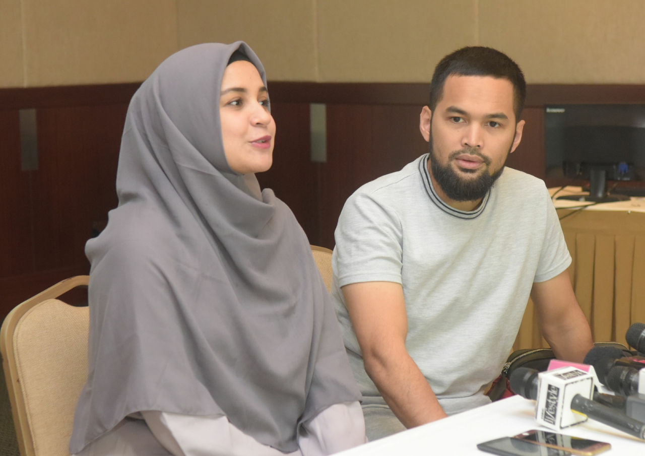 Shireen sungkar-Teuku Wisnu Berbagi Kebahagiaan