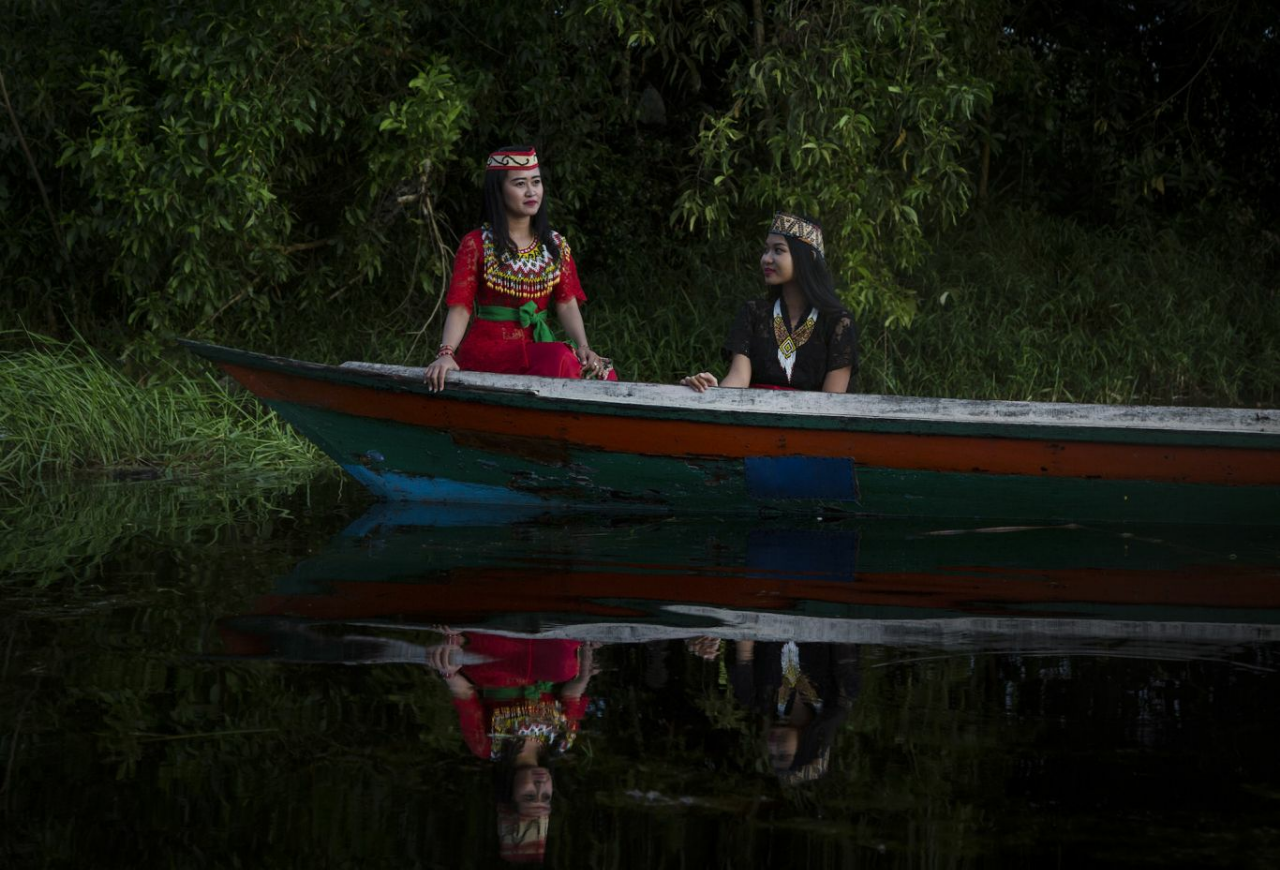KAHARINGAN

Manusia suci dari alam Sangiang
