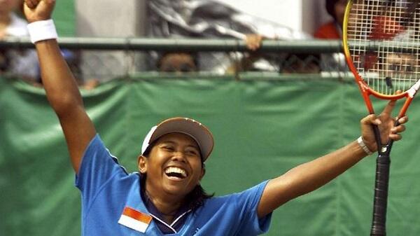 Sang Jaguar Asia Dengan Forehand Bazooka dan Sederet Prestasinya