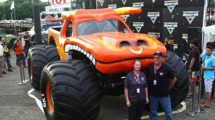 El Toro Loco, Monster Raksasa Bertenaga Badak yang Dicintai Anak-anak