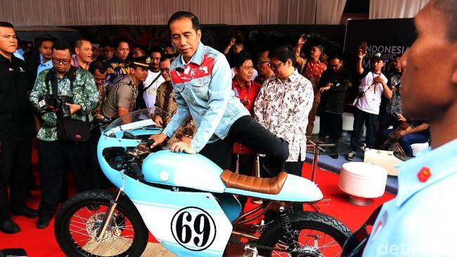 Diiringi Beatbox, Jokowi Ngerap di Istana Bogor