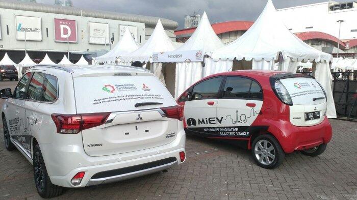 Komunitas Mitsubishi Outlander Sport Menjajal Mobil Listrik Outlander PHEV