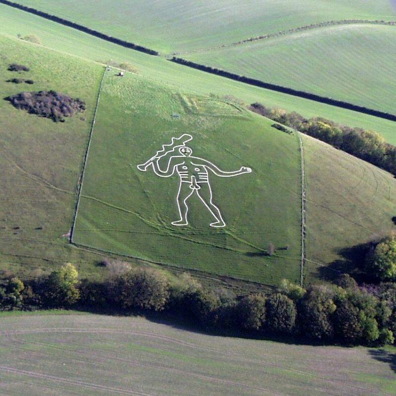 CERNE ABBAS GIANT - MISTERI SOSOK telanjang raksasa di bukit Dorset (18++)