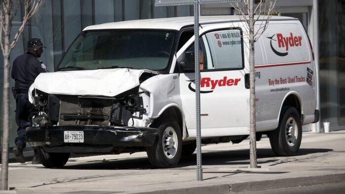 Mobil Van Tabrak Pejalan Kaki di Toronto, 10 Orang Tewas