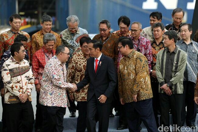 Jokowi Bangga Mobil Rakitan Indonesia Dinikmati Negara Lain