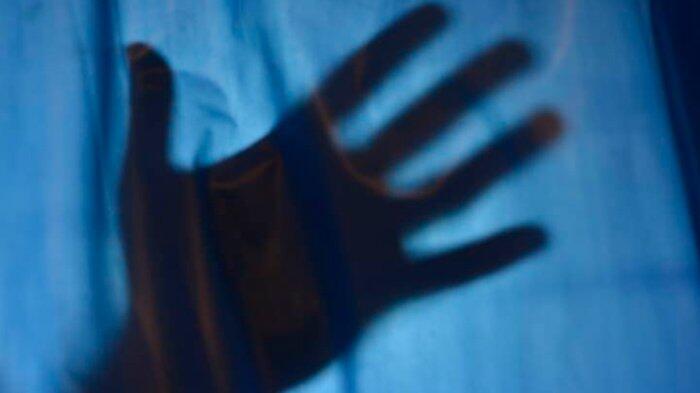 Perilaku Bejat Oknum Guru Terungkap Saat Orangtua Korban Intip HP Anak Gadisnya