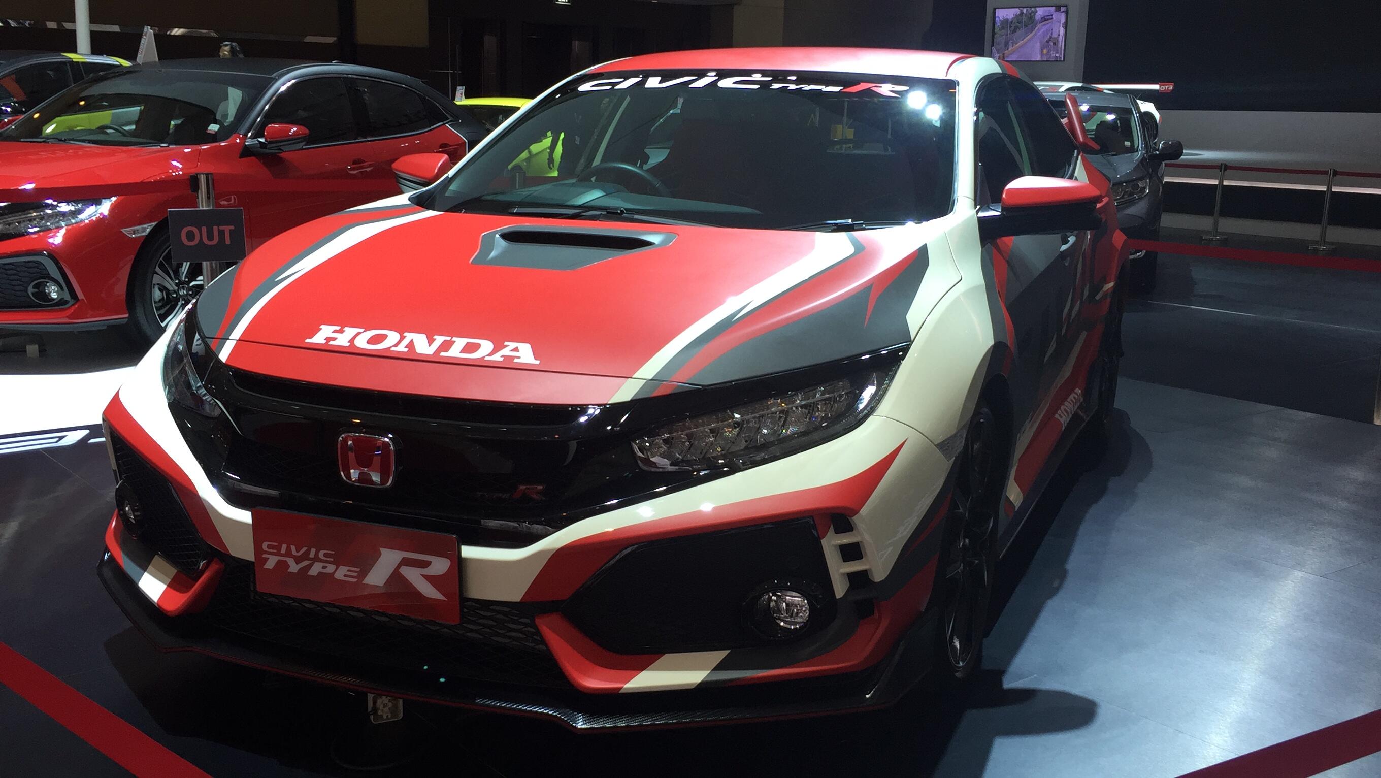 Referensi Modifikasi Seragam Honda Civic Type R KASKUS