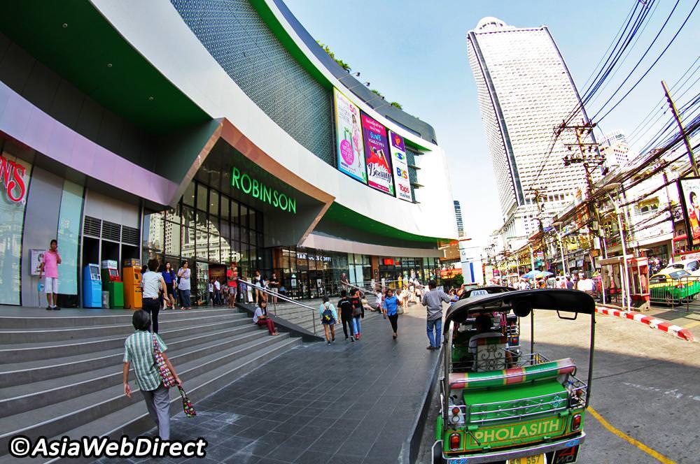 Jalan-jalan ke Bangkok? Stay at GLUR