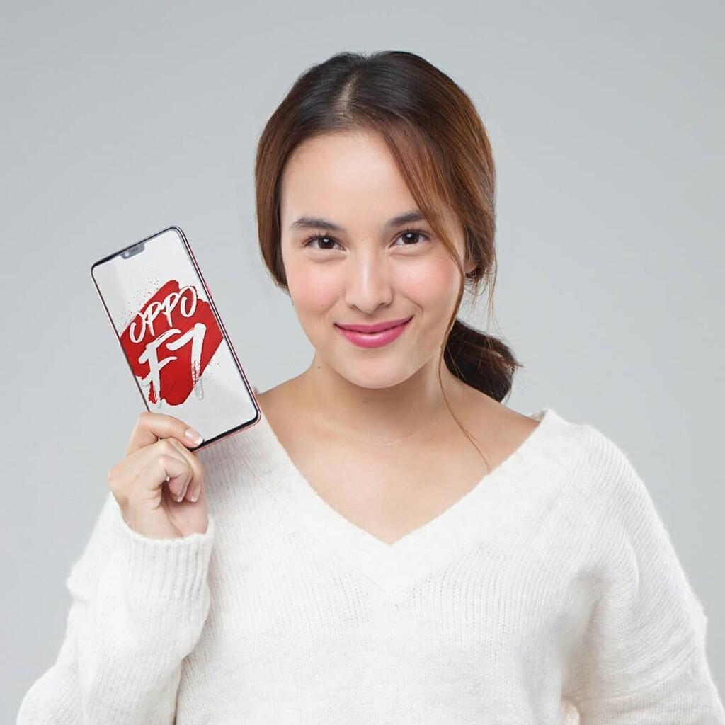 Oppo F7 Smartphone Secantik Chelsea Islan #GodaanOPPOF7