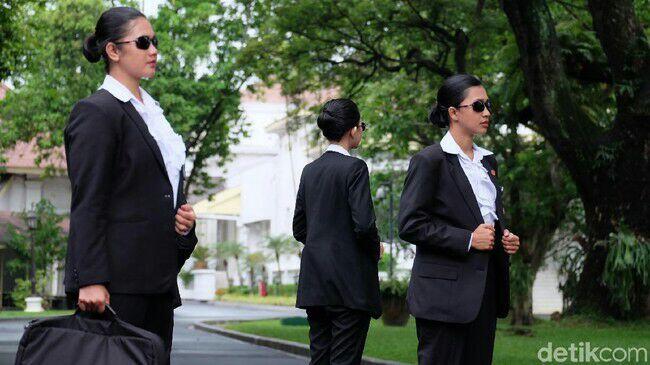 Ini Jokowi's Angels, Paspampres Perempuan yang Kawal Presiden
