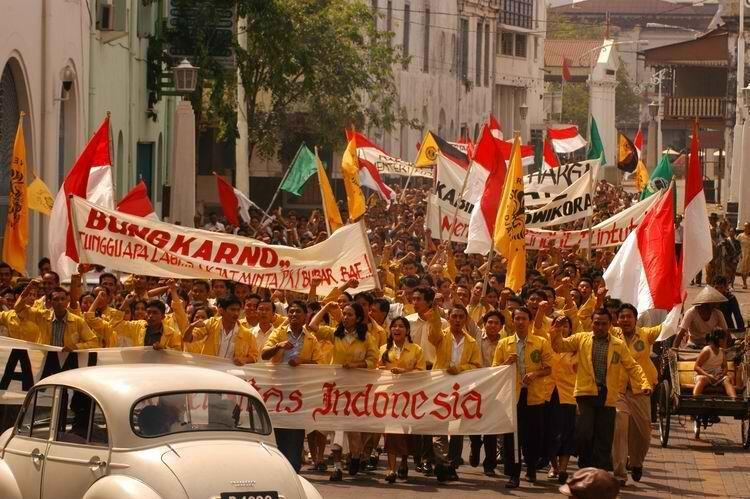 Belajar Menjadi Anak Mudah Berkualitas Dari Soe Hok Gie