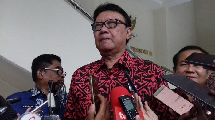 Mendagri Imbau Ceramah&lrm; Agama Disisipi Politik Harus Ada Rujukan Kitab Suci