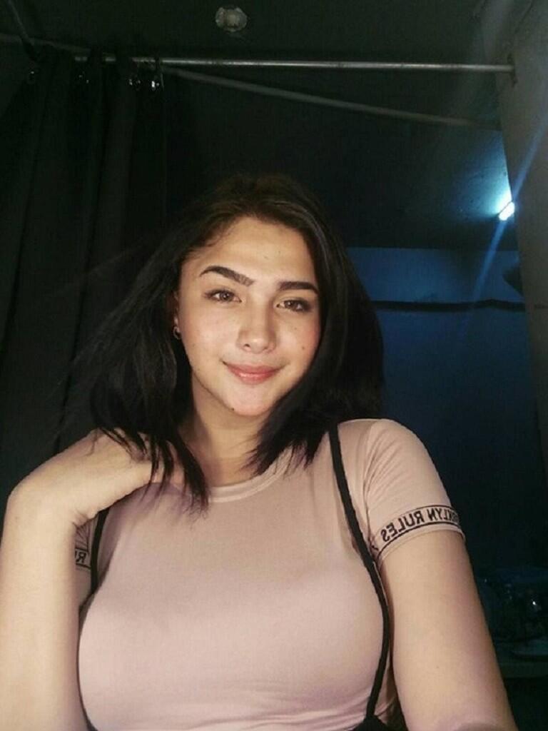 Bikin Pangling, Perubahan Drastis Transgender Cantik dari Kecil hingga Dewasa