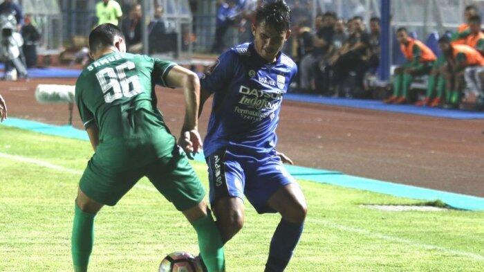 Belum Dapat Jatah Main, Ini Kata Winger Muda Persib Bandung