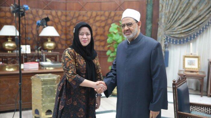 Menko PMK Bahas Kurikulum Islam Moderat Bersama Grand Sheikh Al Azhar