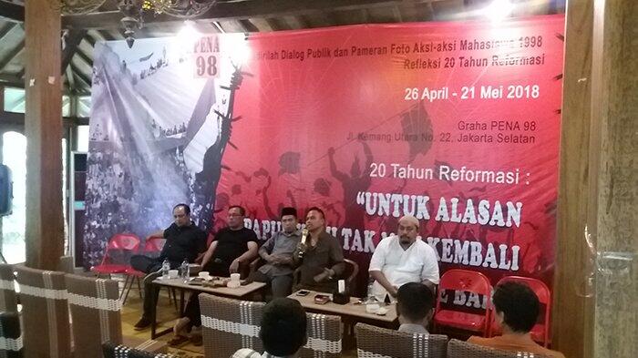 Adian Napitupulu Disebut-sebut Pantas Masuk Kabinet Jokowi