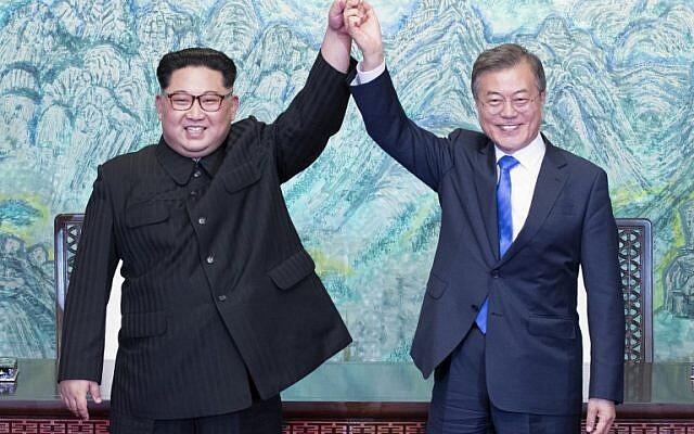 North, South Korea commit to denuclearization in historic summit