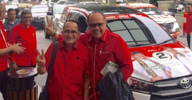 Ruhut Pakai Seragam PDIP, Warganet: Selamat Bang, Jangan Lupa Siapkan Pelampung